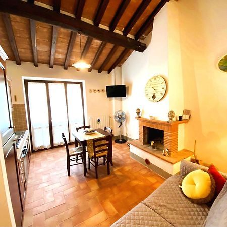 Toscella Villa Kima Tartufo מראה חיצוני תמונה